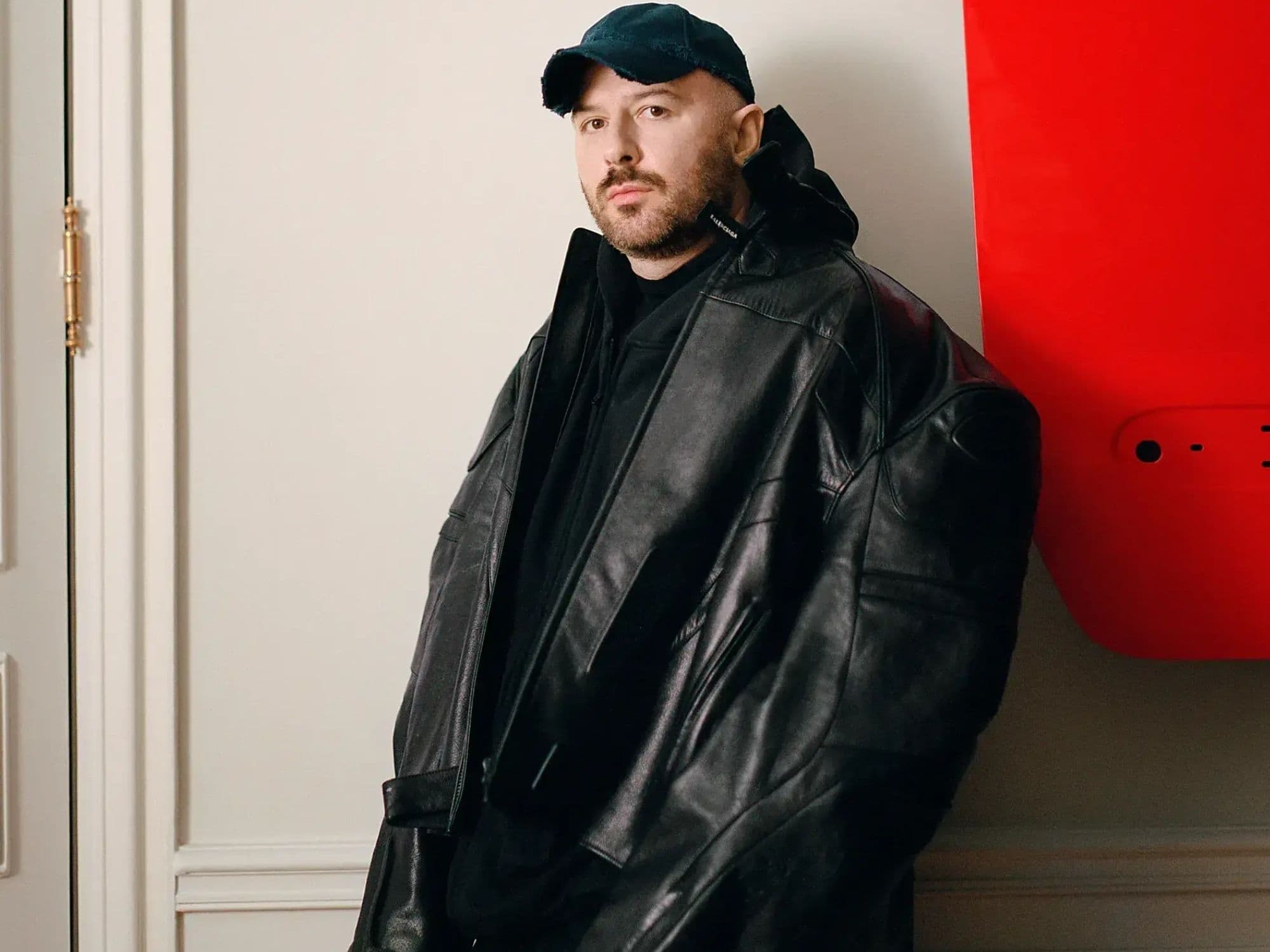 O Demna Gvasalia