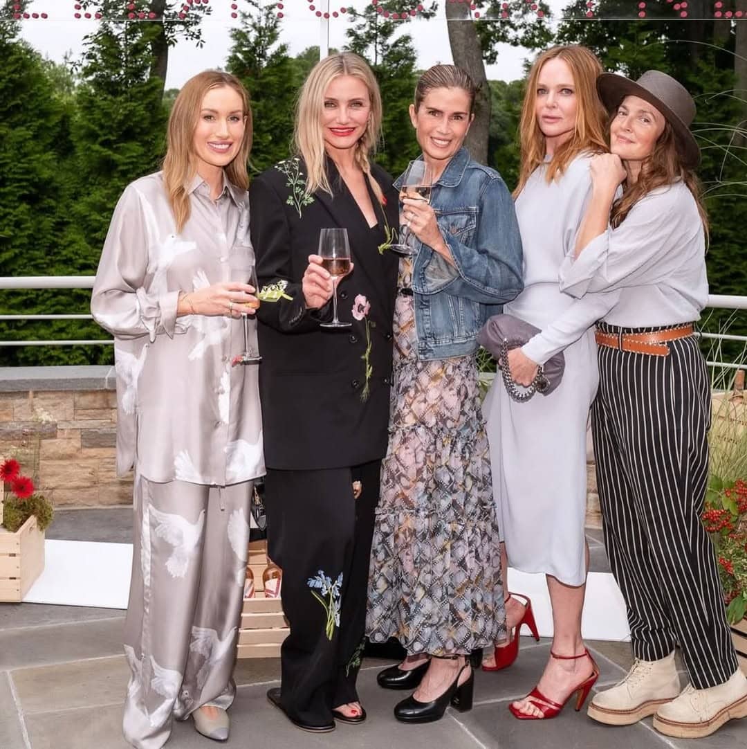 Για τη συνεργασία με @avaline @stellamccartney @camerondiaz @katherinepower