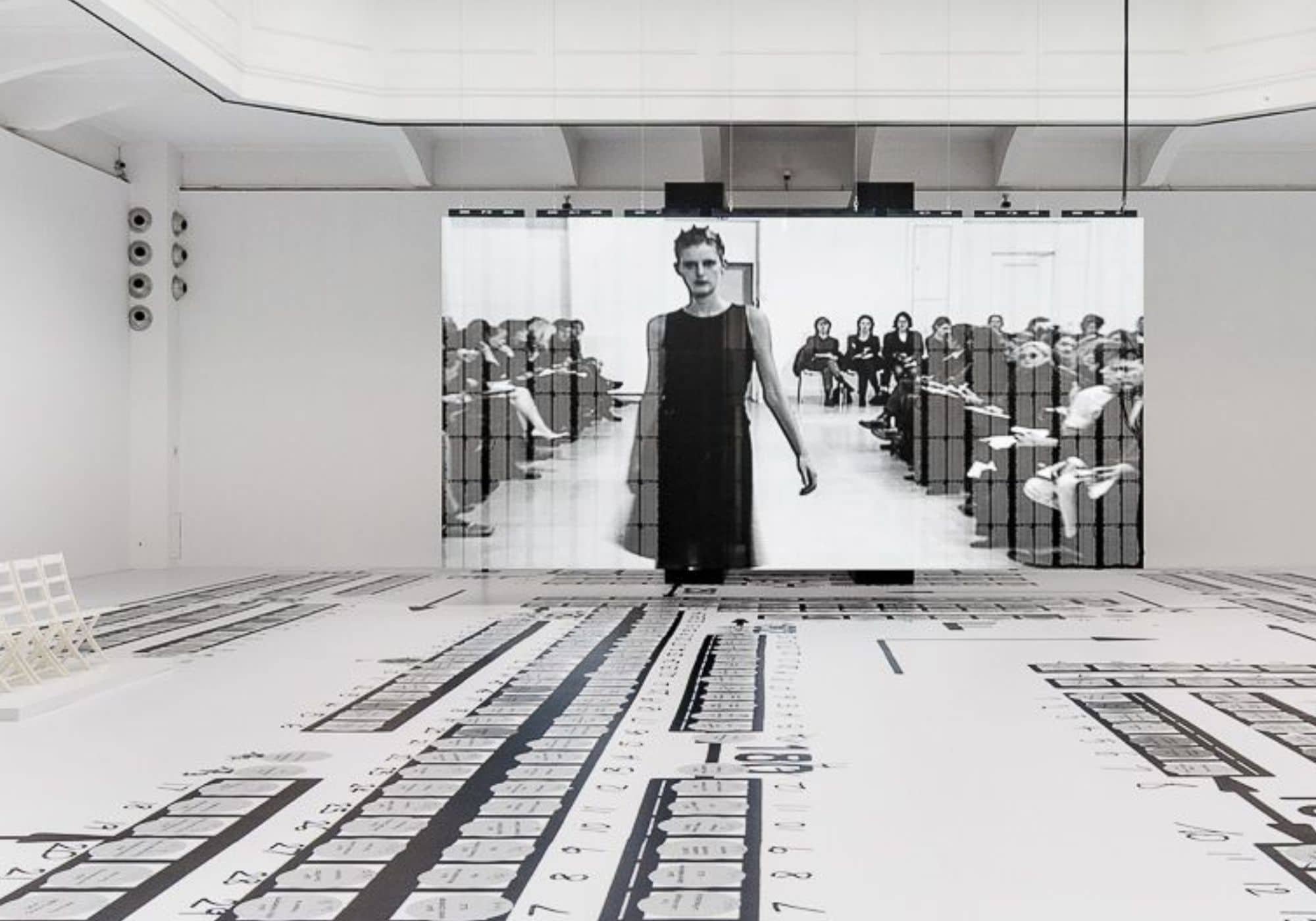 “Helmut Lang: Séance de Travail 1986-2005”: Αναδρομή στην ιδεολογία της μόδας