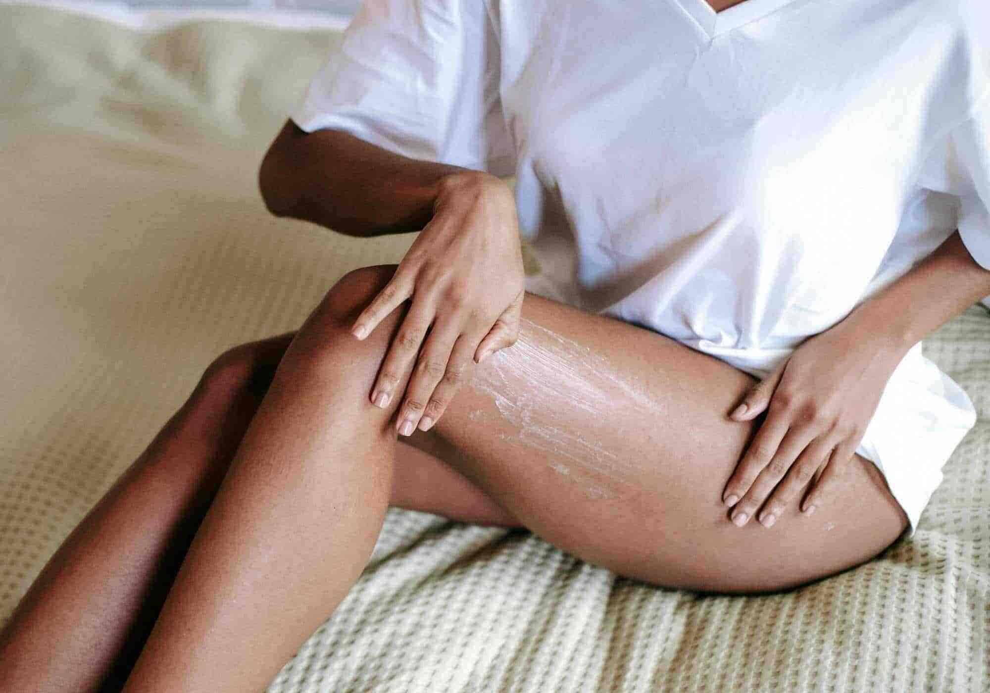 Body care με ρετινόλη: 8 προϊόντα που αξίζει να δοκιμάσεις