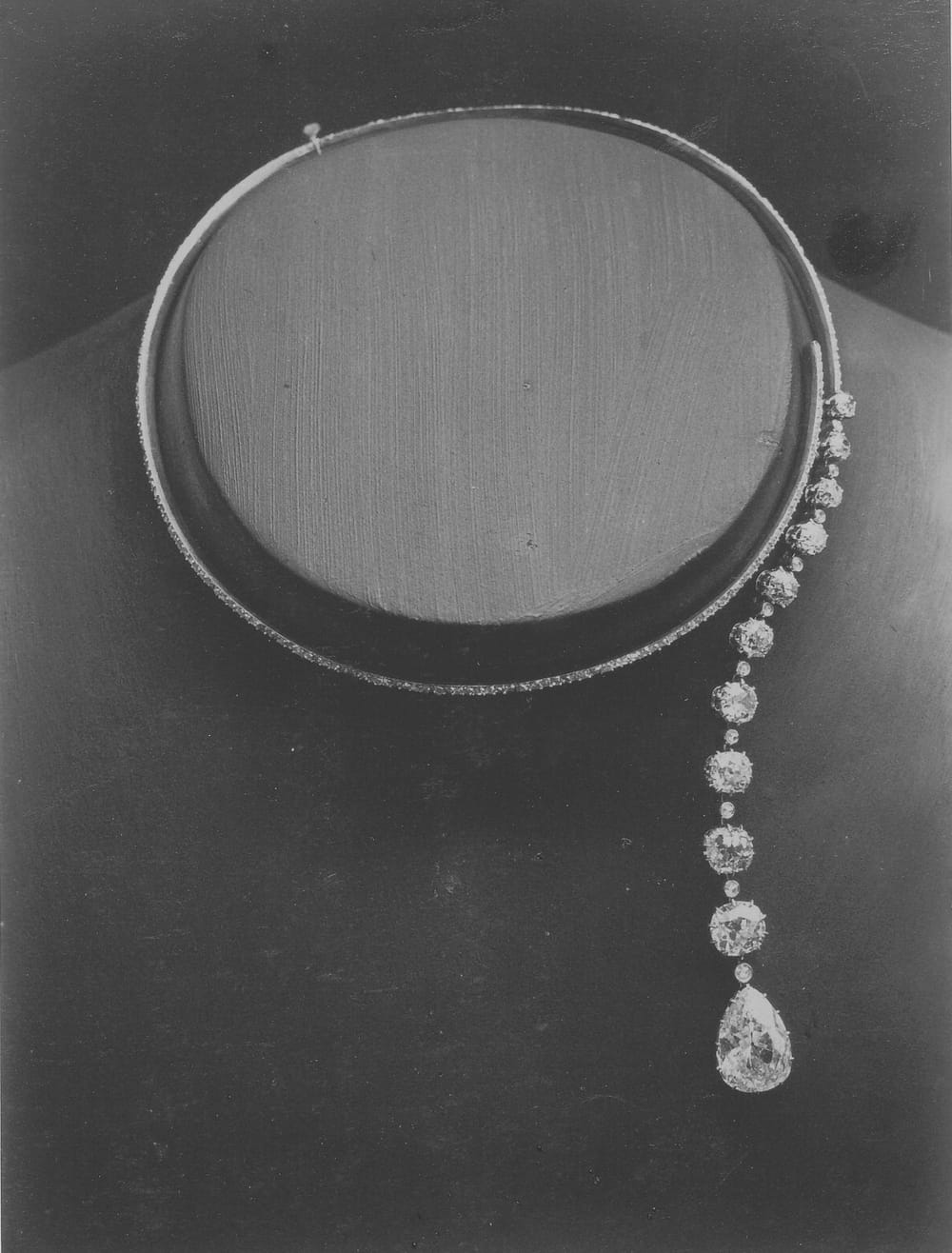 Inspiration for The Spark 1884 © Archives Boucheron
