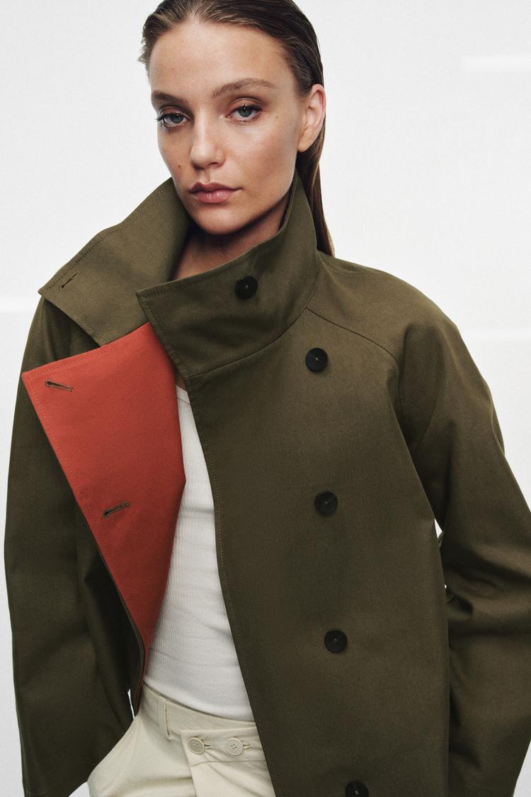 Cropped trench καμπαρντίνα με ψηλό λαιμό Zw collection, 69,95€, Zara