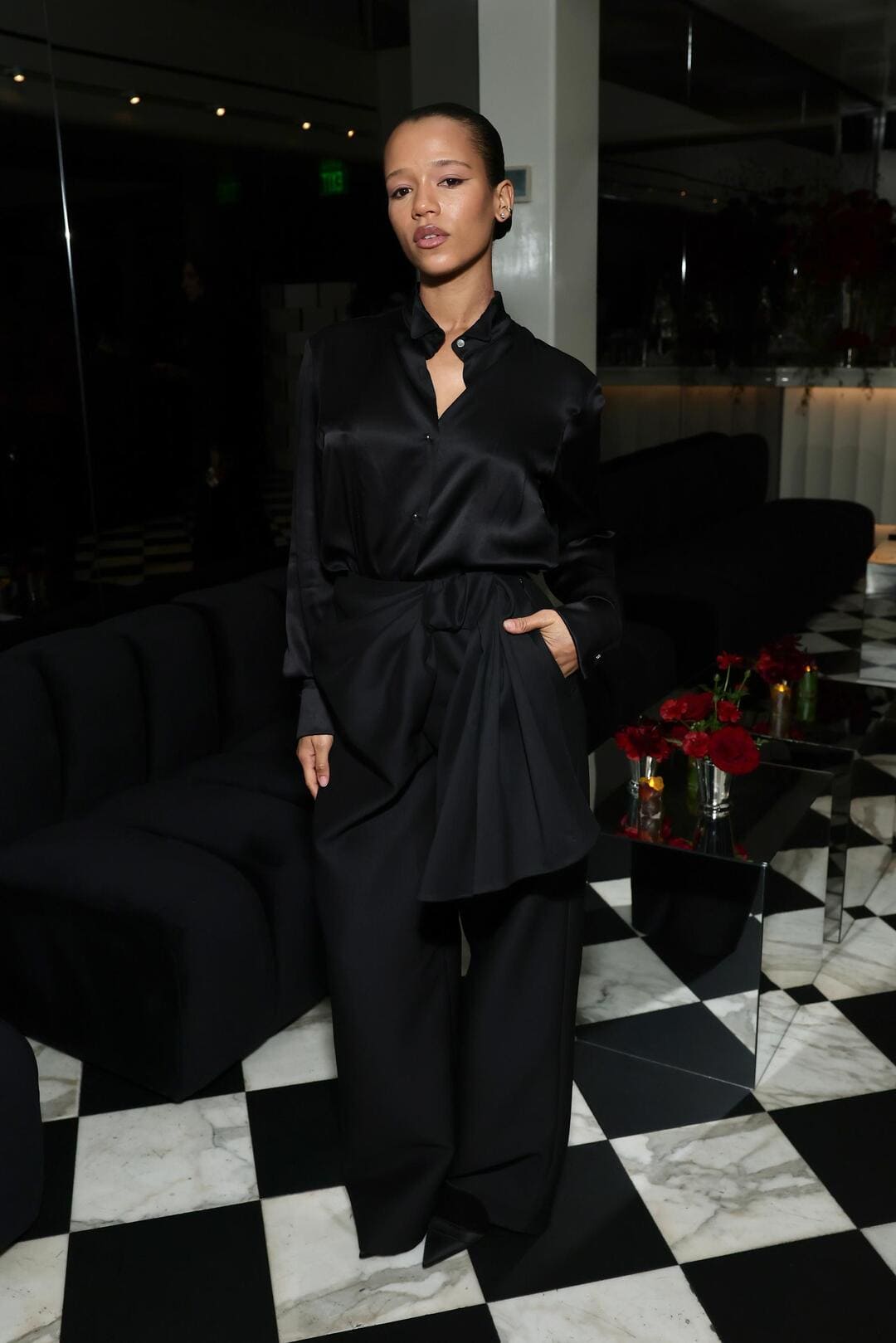 Taylor Russell: Το "It-girl" της μόδας και του arthouse σινεμά. Μετά την επιτυχία του Bones and All, το 2026 πρωταγωνιστεί σε νέο κορεατικό θρίλερ. 