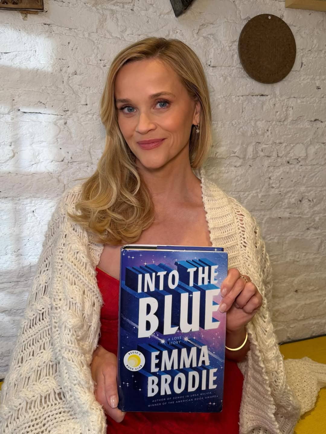@ReeseWitherspoon, από τις πρωτοπόρες και πιο ενεργές Celebs Booklovers