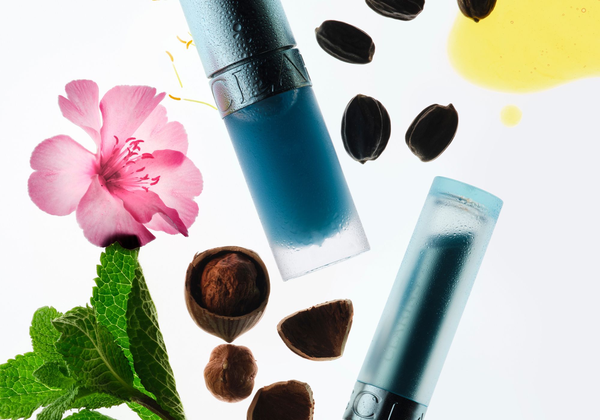 Clarins Ice & Fire: Η κρυοθεραπεία είναι το απόλυτο μυστικό για summer glow