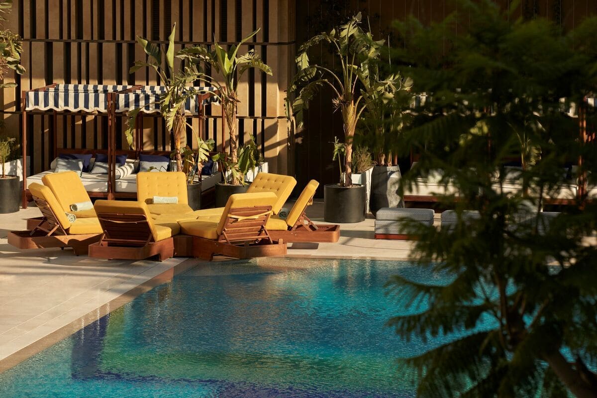 Oasis Pool