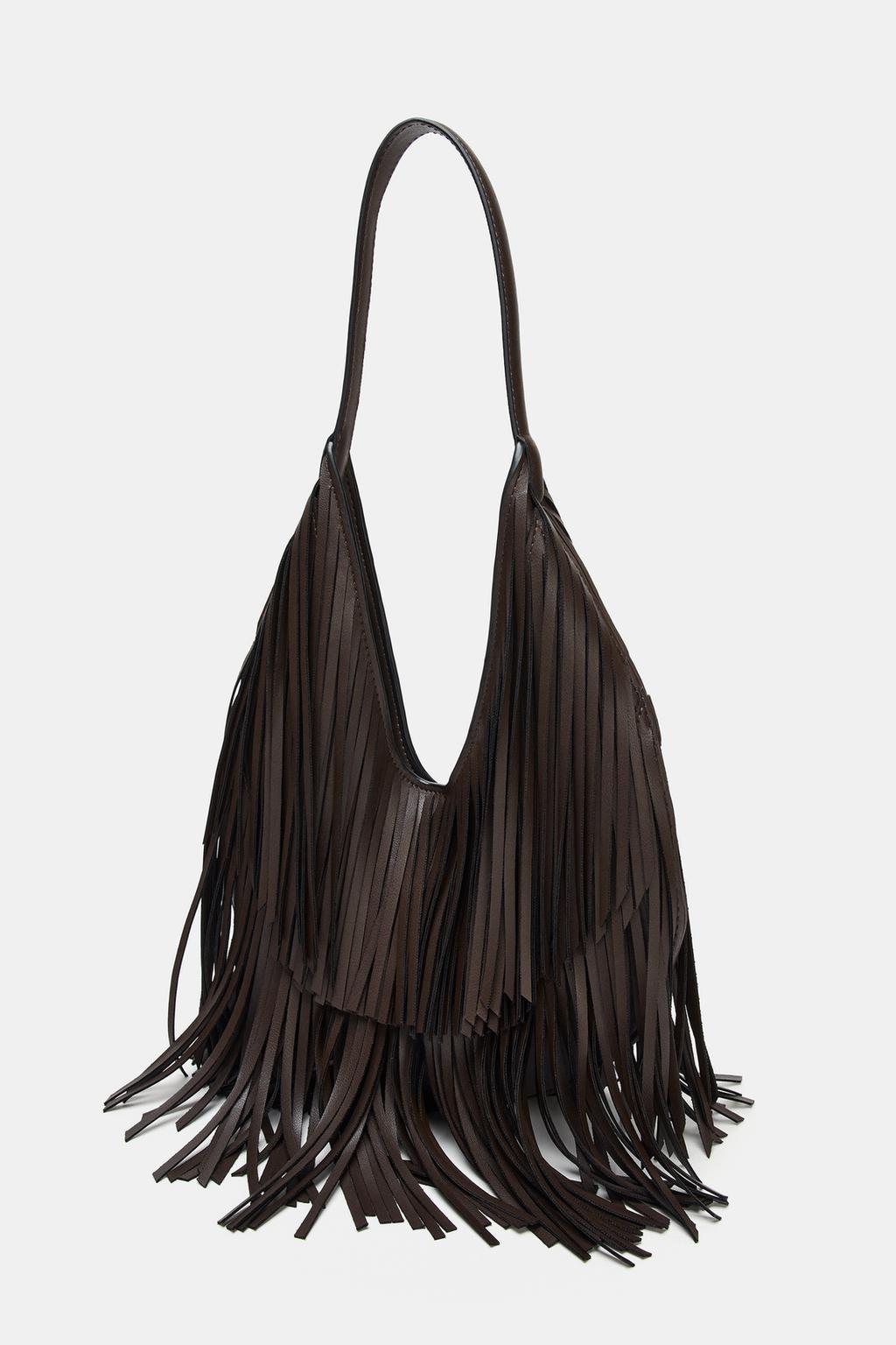 Τσάντα shopper με κρόσσια, 29,95€, Zara