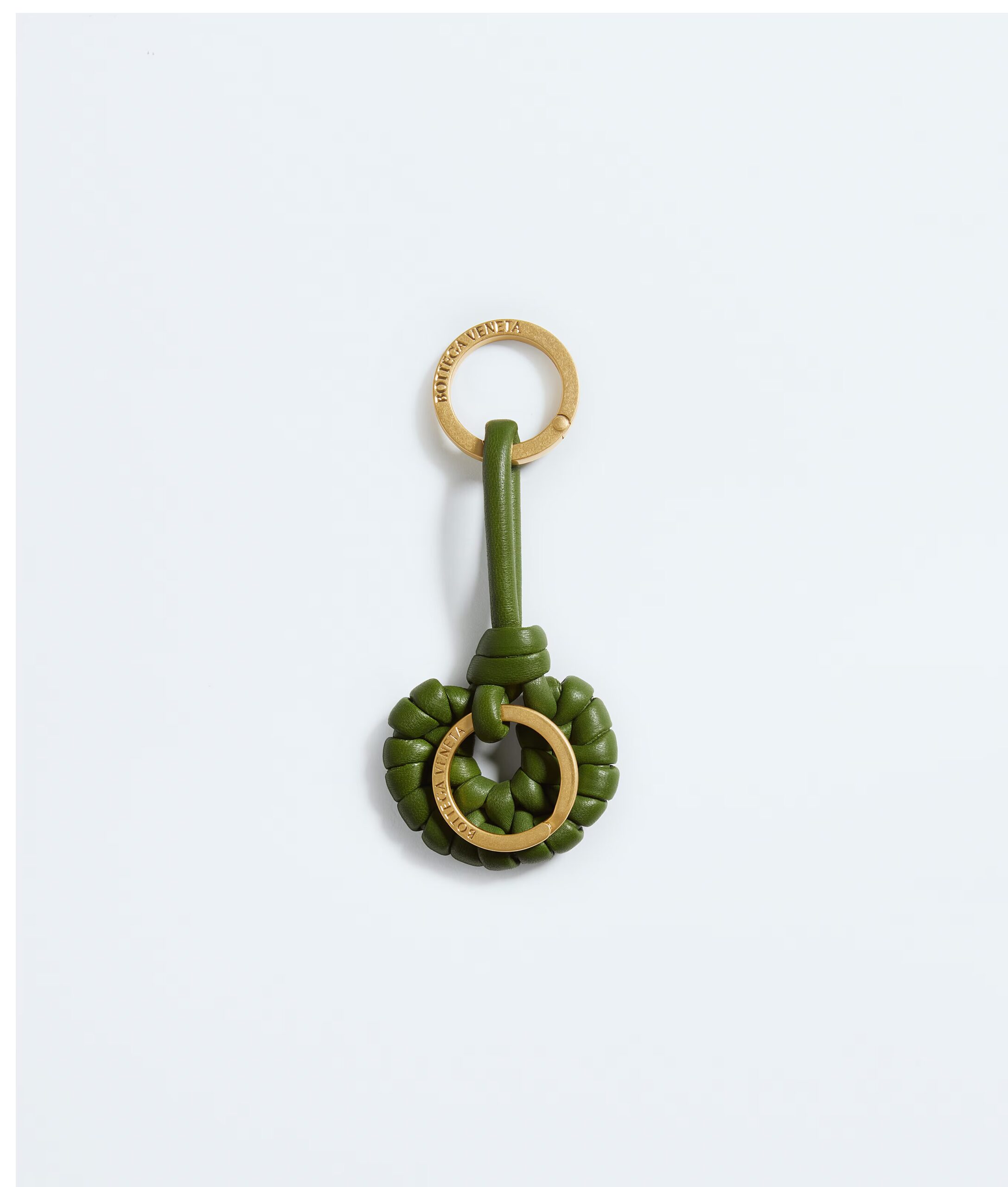 Seashell Knot Key ring, 390€, Bottega Veneta.