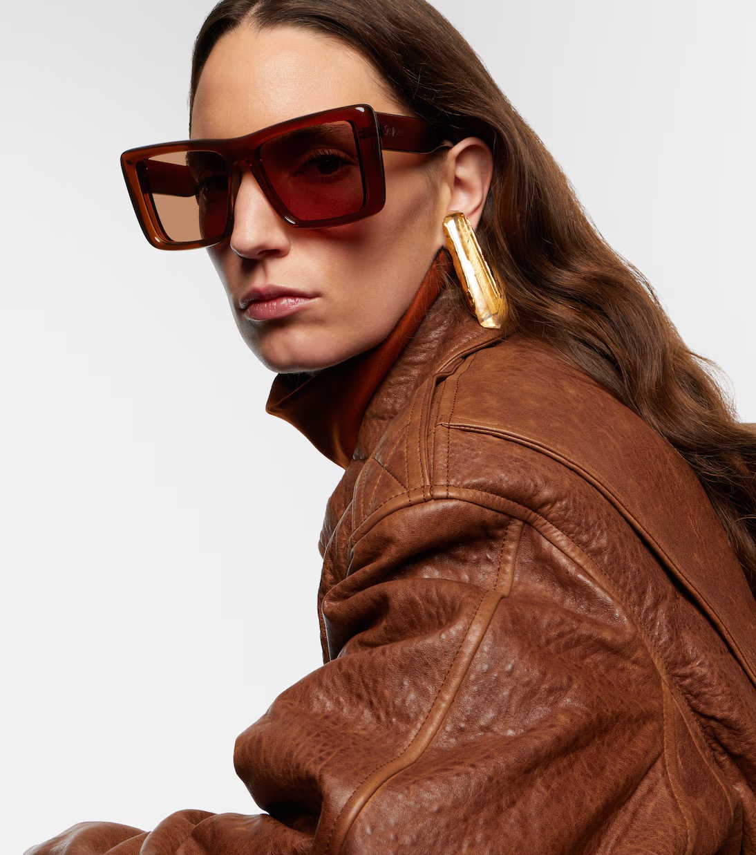 SL 900 Howl square sunglasses, 370€, Saint Laurent