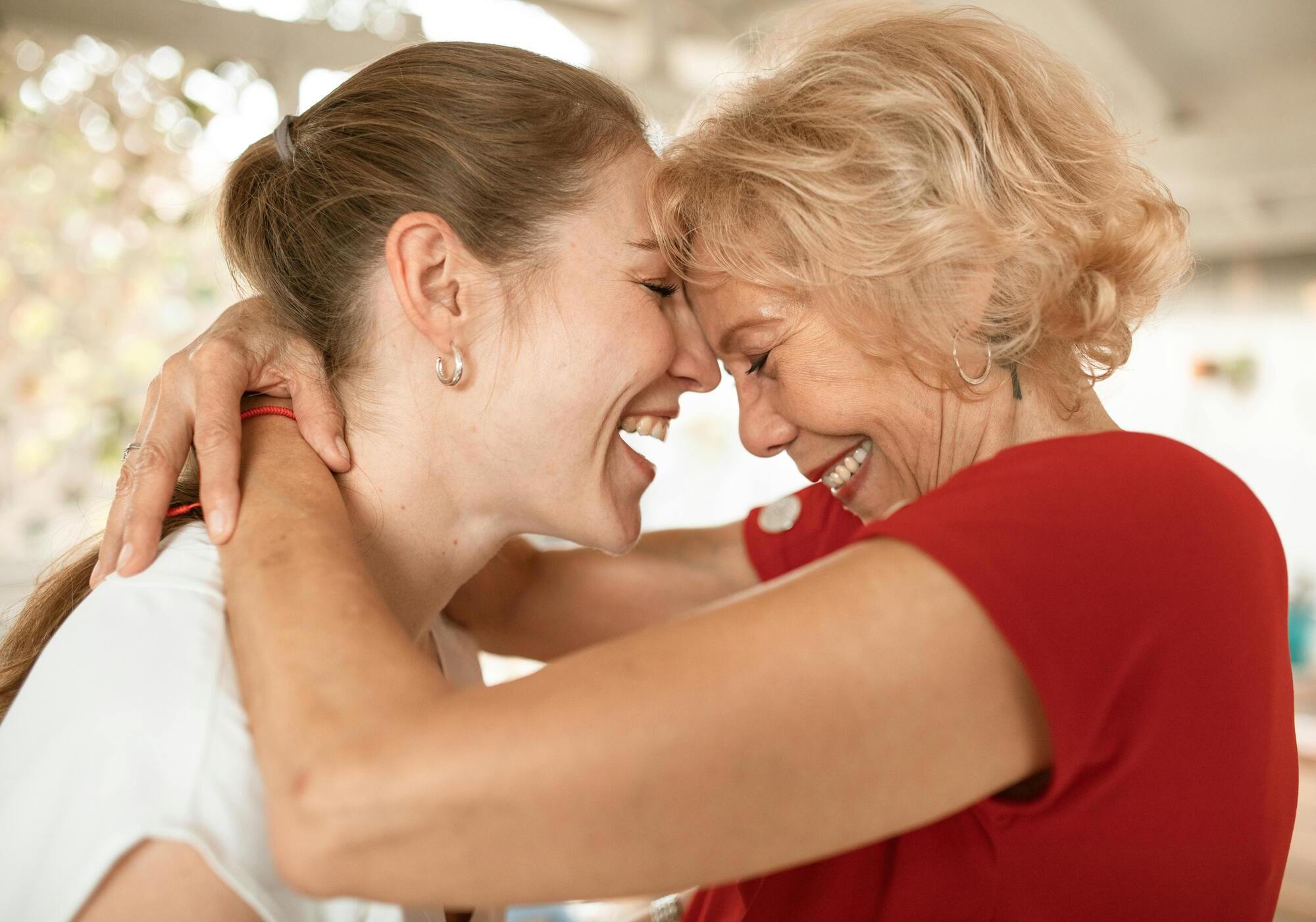 Mother’s Day 2026: Δείξε την αγάπη σου με 7 πολυτελή δώρα ομορφιάς
