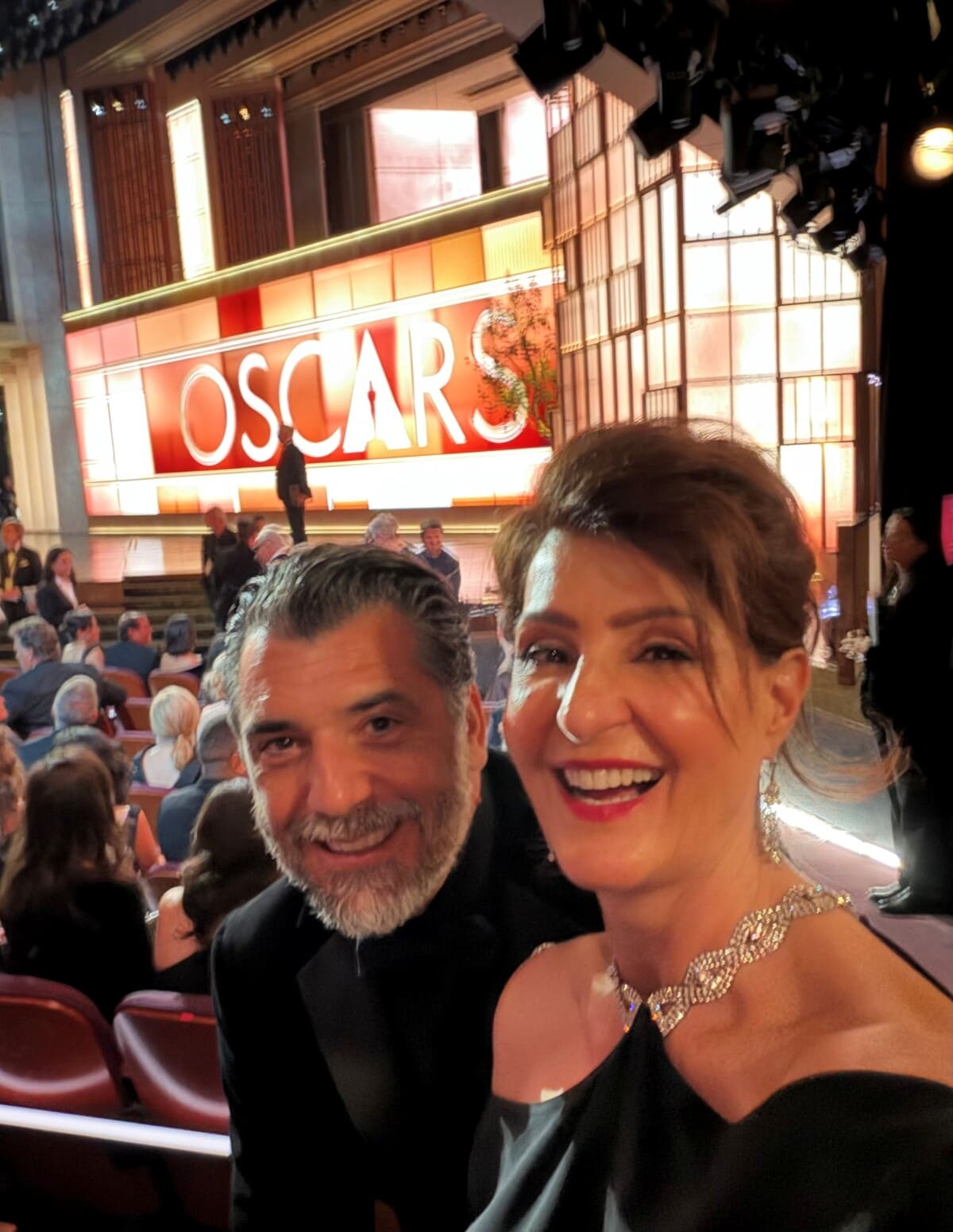 Nia Vardalos και Spiros Katsaganis στην Academy Awards Jewels 2026 - courtesy of Martin Katz