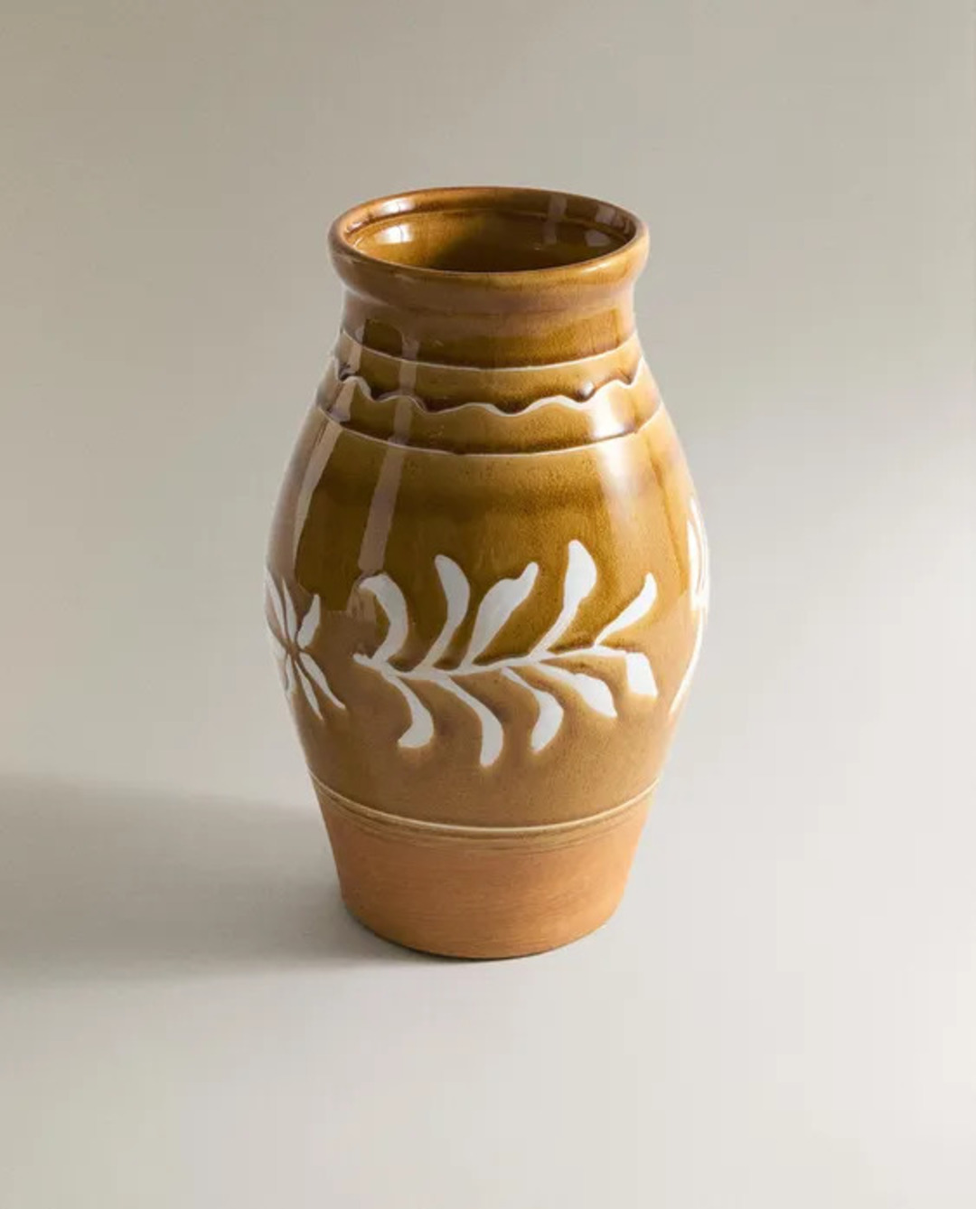 ΠΗΛΙΝΟ ΒΑΖΟ ΜΕ ΦΥΛΛΑ 45.99 € 