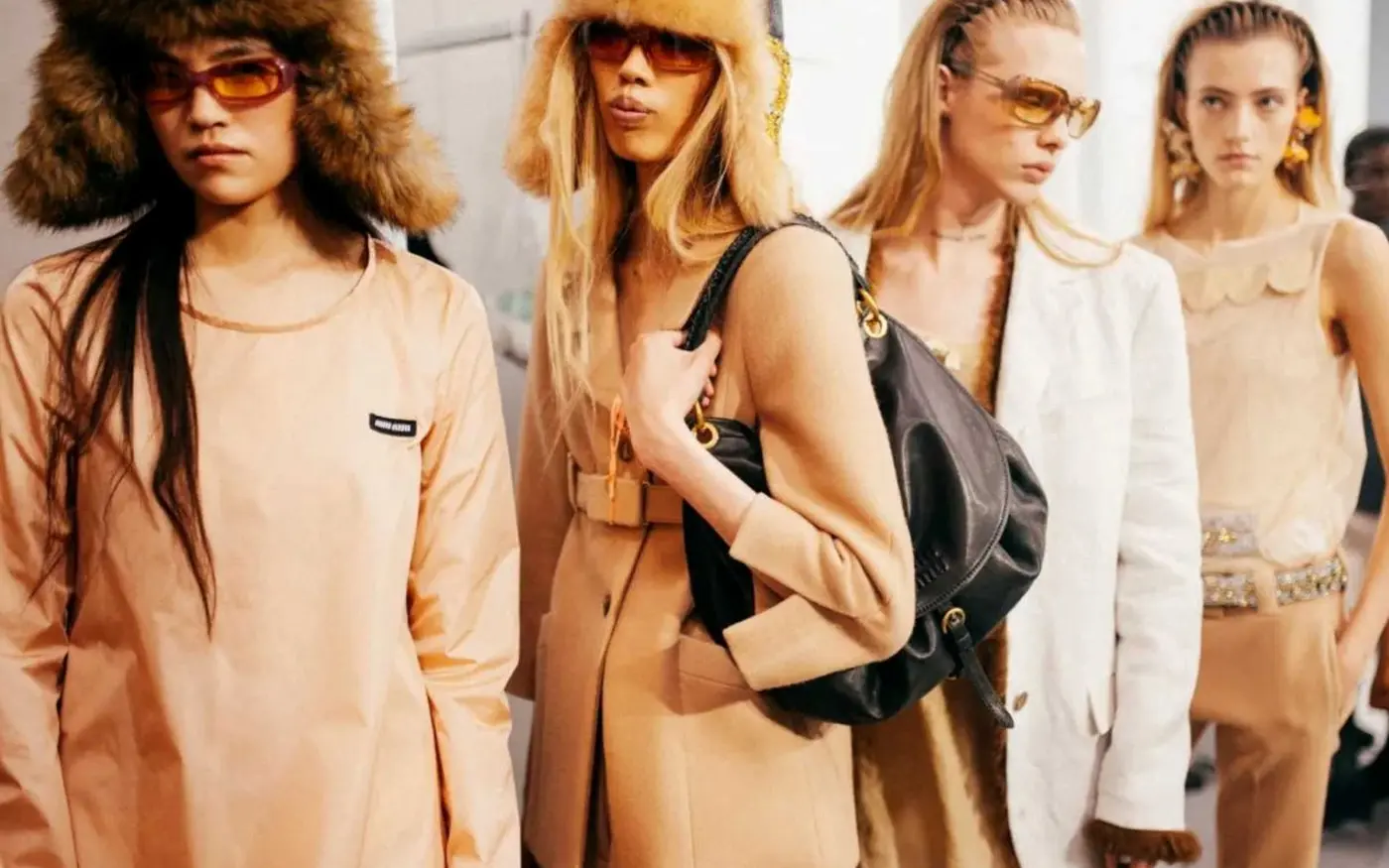 Για MIU MIU FW26