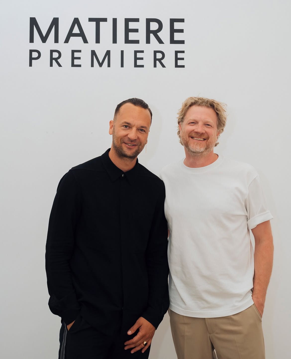 Ο φωτογράφος Julien Boudet με τον Caius Von Knorring της Matiere Premiere