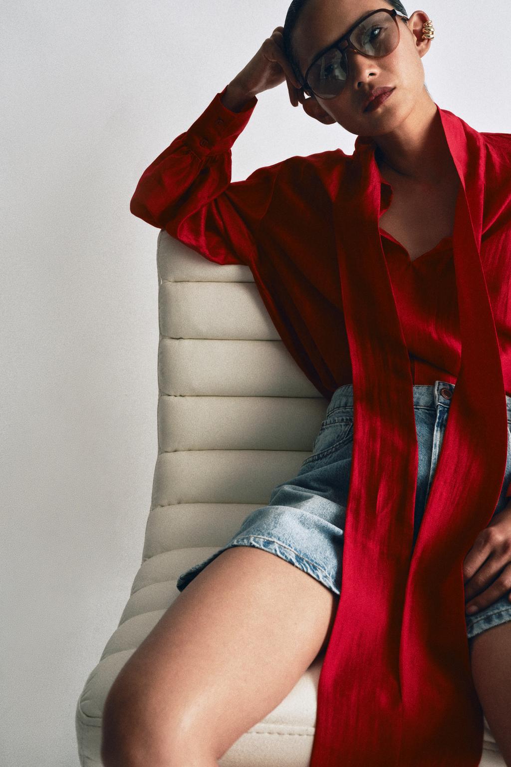 Σατέν πουκάμισο με κορδόνια Zw Collection, 29,95€, Zara
